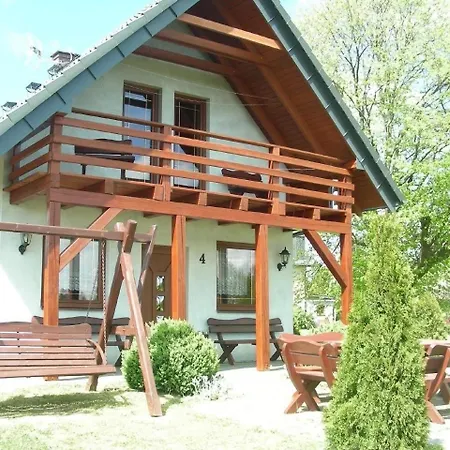 Tolles In Gmina Sierakowice Mit Grill, Garten Und Terrasse *