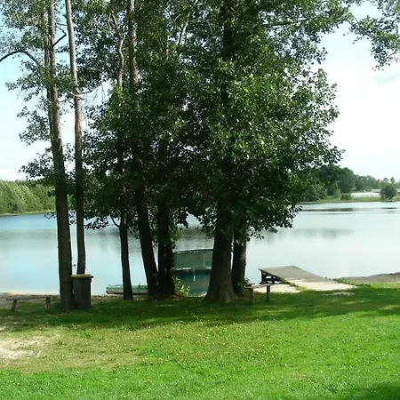 Holiday home Tolles In Gmina Sierakowice Mit Grill, Garten Und Terrasse