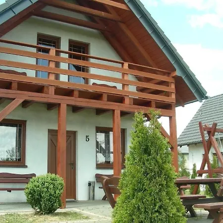 Tolles In Gmina Mit Grill, Garten Und Terrasse Sierakowice (Pomerania)